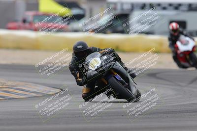 media/Jan-15-2023-SoCal Trackdays (Sun) [[c1237a034a]]/Turn 2 Set 2 (1155am)/